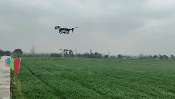 无人驾驶耕地机 无人驾驶耕地机