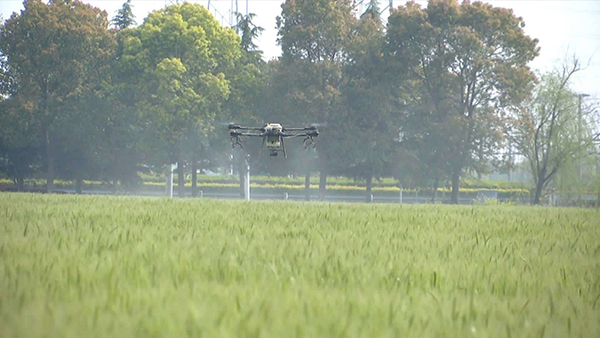 “无人农场”示范基地 “无人农场”示范基地