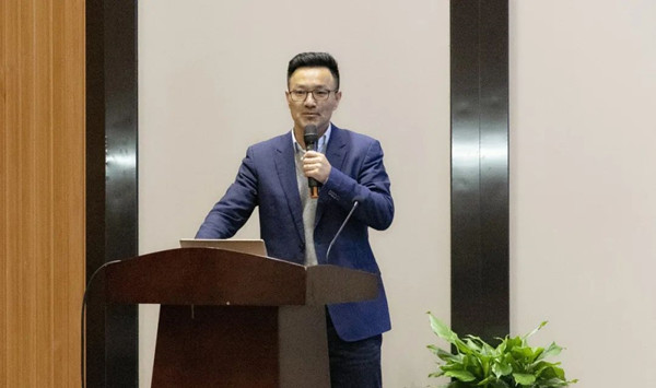 董事长陈渝阳讲话 董事长陈渝阳讲话